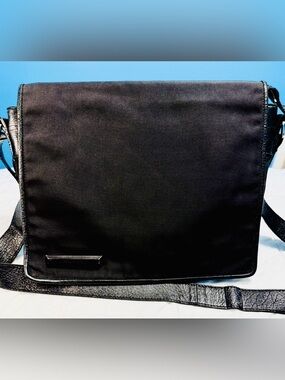Sergio Rossi Black Men’s Messenger Crossbody Bag